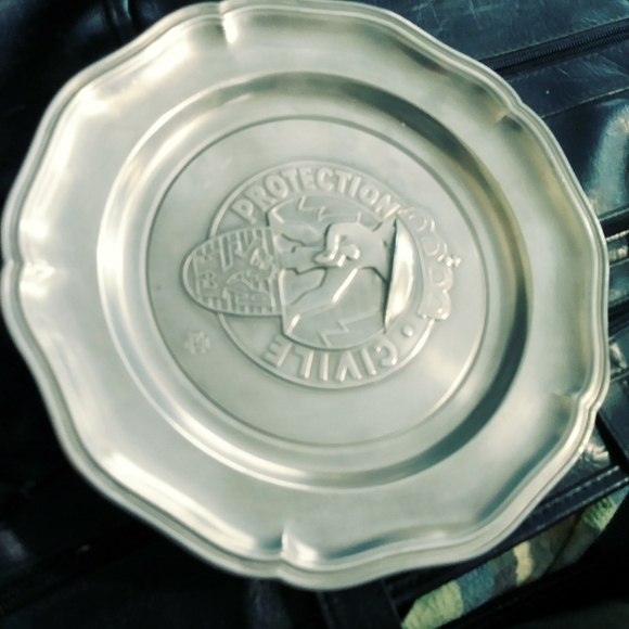 Kayser Zinn Antique Art Pewter Plate. - Picture 4 of 8